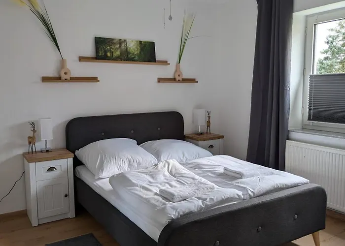 Moderne Fuer Bis Zu 6 Personen - Netflix, Ps4, Zentrumsnaehe Und Mehr In